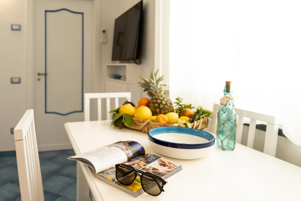 Apartament Scirocco - Amazing Flat With Terrace In The Center Amalfi Zewnętrze zdjęcie