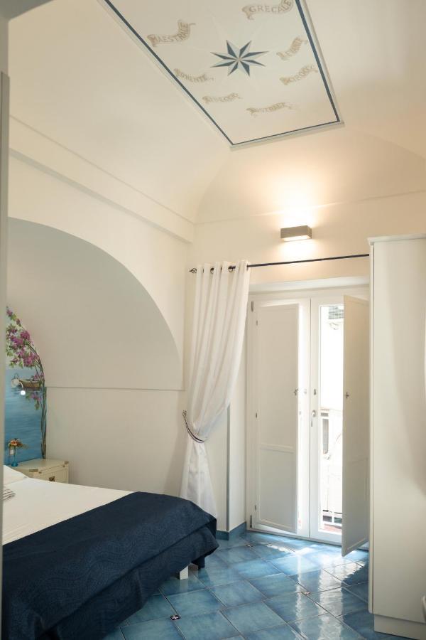 Apartament Scirocco - Amazing Flat With Terrace In The Center Amalfi Zewnętrze zdjęcie