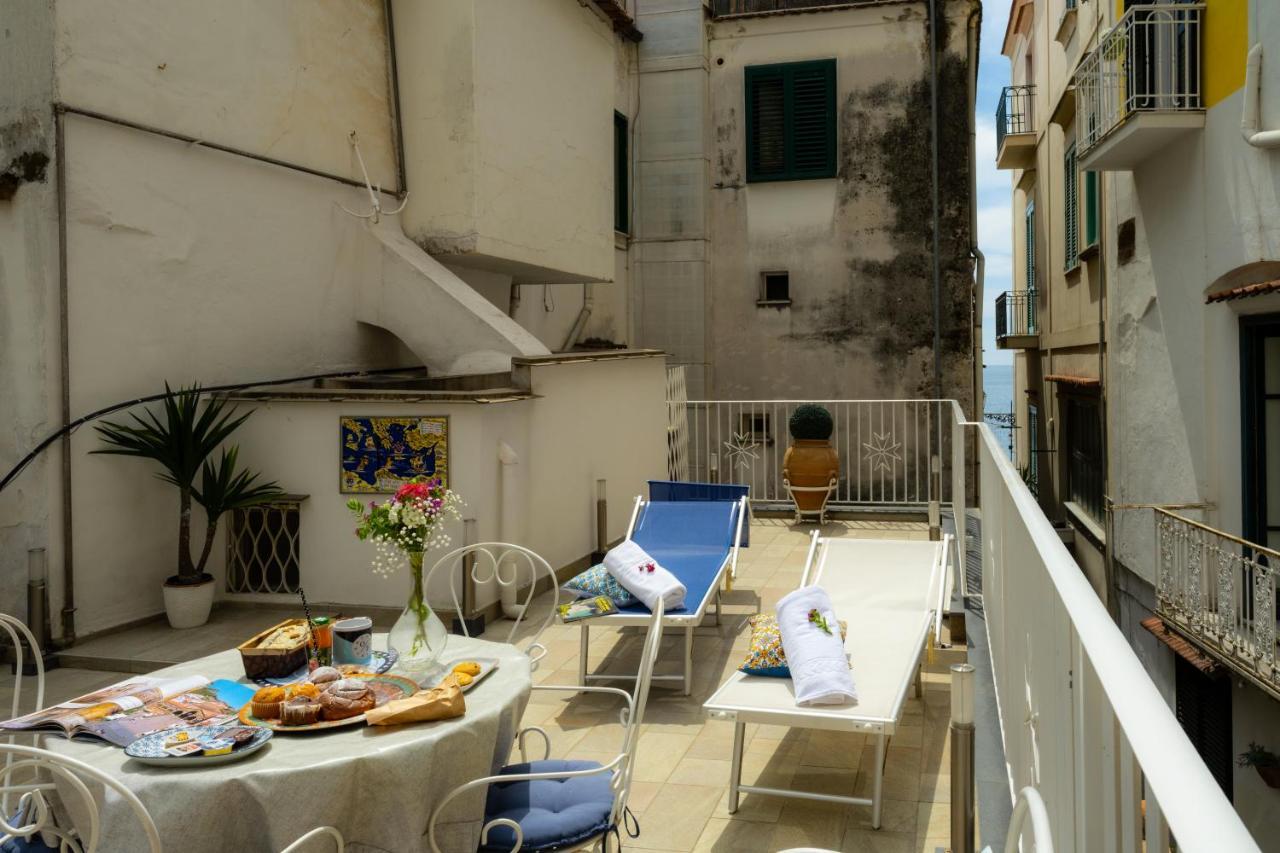 Apartament Scirocco - Amazing Flat With Terrace In The Center Amalfi Zewnętrze zdjęcie